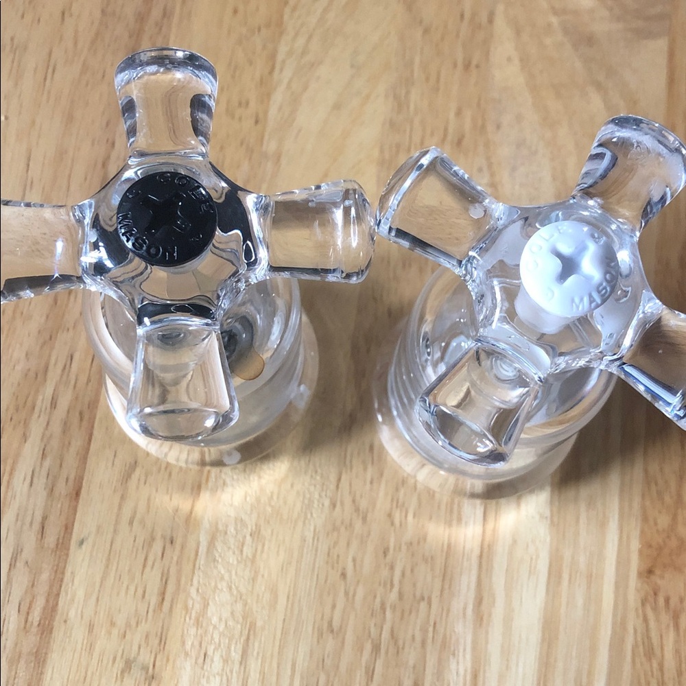 Faucet Handle Cole & Mason Glass Salt & Pepper Grinder Set